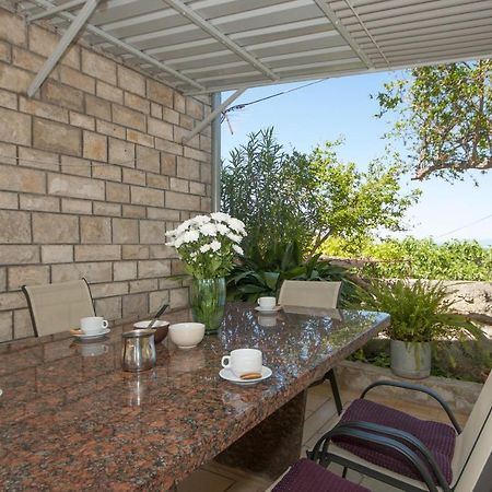Apartments Mira Сплитска Екстериор снимка
