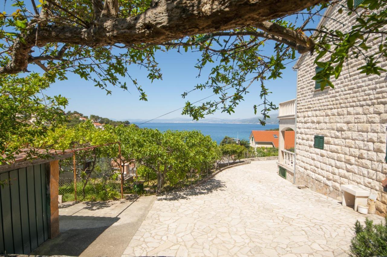 Apartments Mira Сплитска Екстериор снимка
